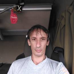 pepi7735's avatar